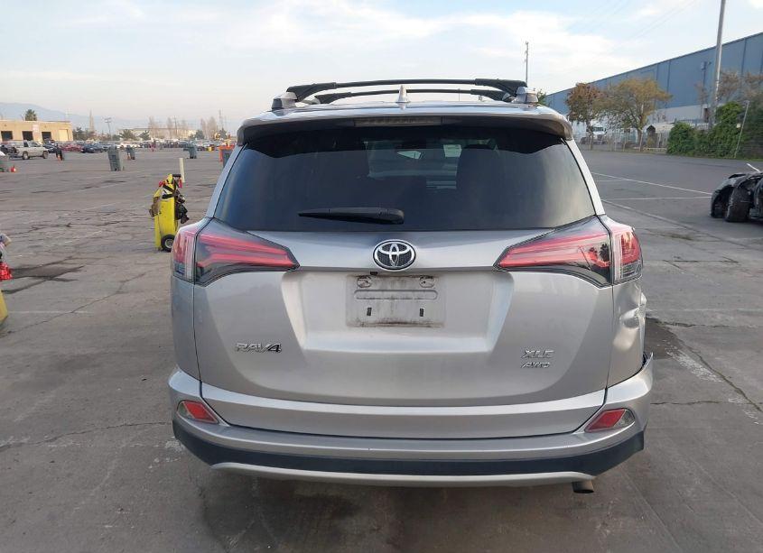 Photo 16 of 2016 Toyota Rav4 XLE (VIN 2T3RFREV7GW476878)