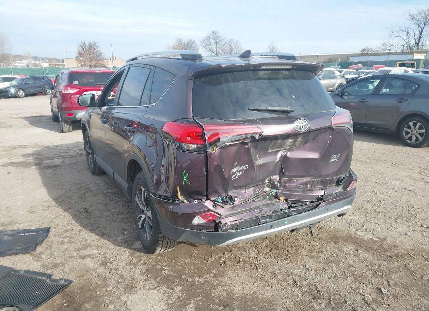 Photo 3 of 2016 Toyota Rav4 XLE (VIN 2T3RFREV7GW480574)