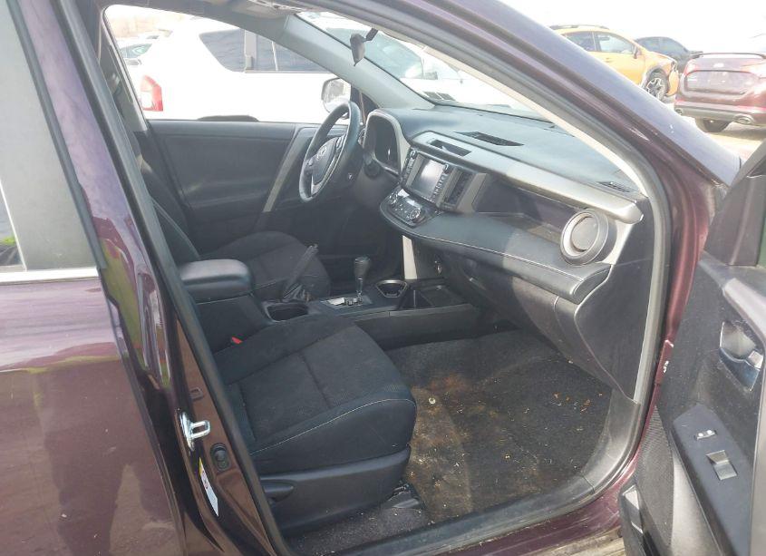 Photo 5 of 2016 Toyota Rav4 XLE (VIN 2T3RFREV7GW480574)