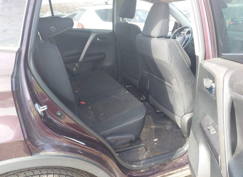 Photo 8 of 2016 Toyota Rav4 XLE (VIN 2T3RFREV7GW480574)