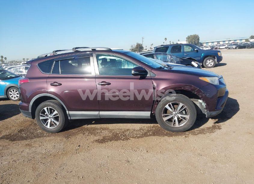 Photo 14 of 2017 Toyota Rav4 XLE (VIN 2T3RFREV7HW553119)