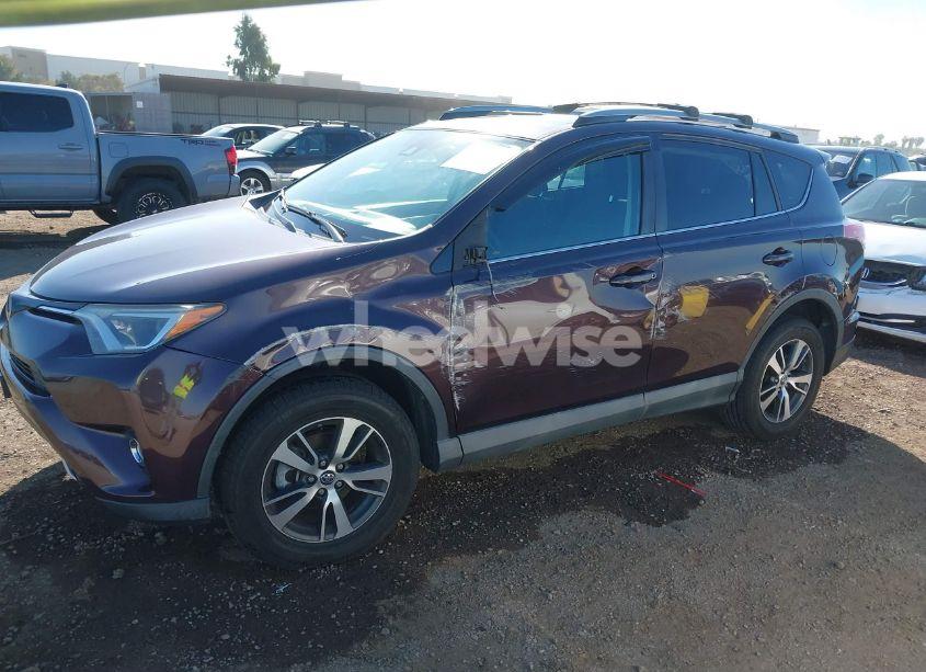 Photo 2 of 2017 Toyota Rav4 XLE (VIN 2T3RFREV7HW553119)