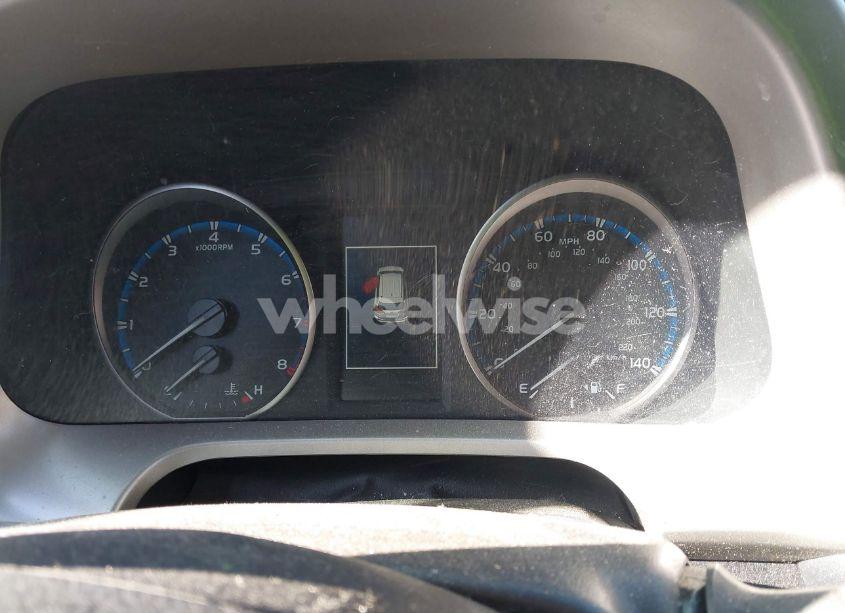 Photo 7 of 2017 Toyota Rav4 XLE (VIN 2T3RFREV7HW553671)