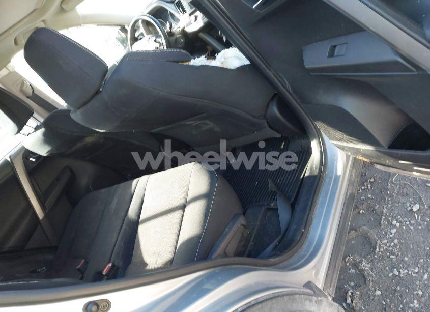 Photo 8 of 2017 Toyota Rav4 XLE (VIN 2T3RFREV7HW553671)