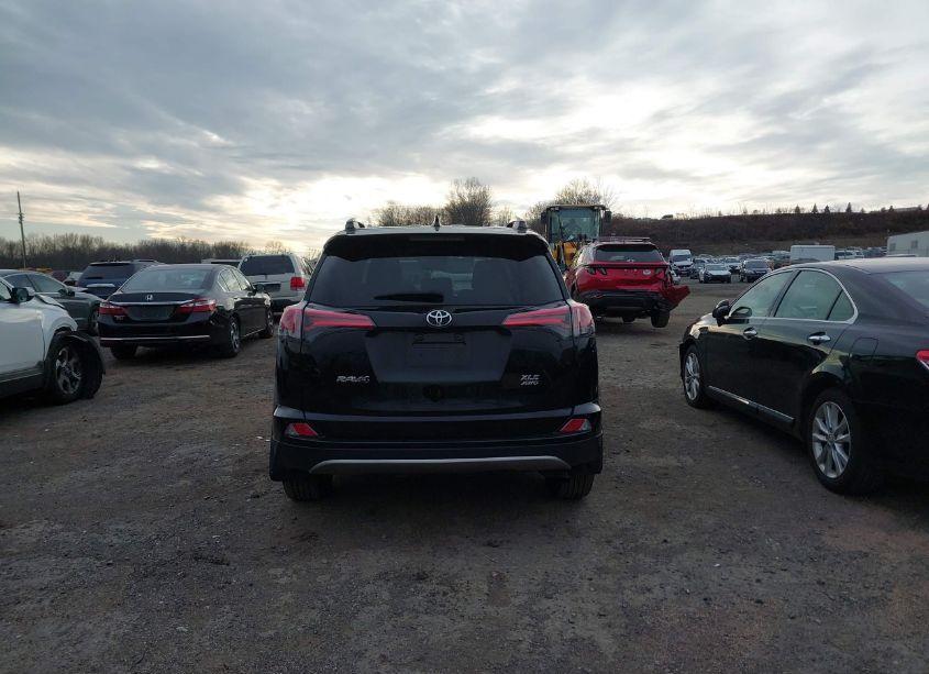 Photo 16 of 2017 Toyota Rav4 XLE (VIN 2T3RFREV7HW569742)