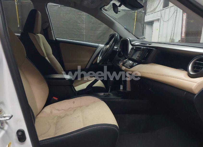 Photo 5 of 2017 Toyota Rav4 XLE (VIN 2T3RFREV7HW646853)