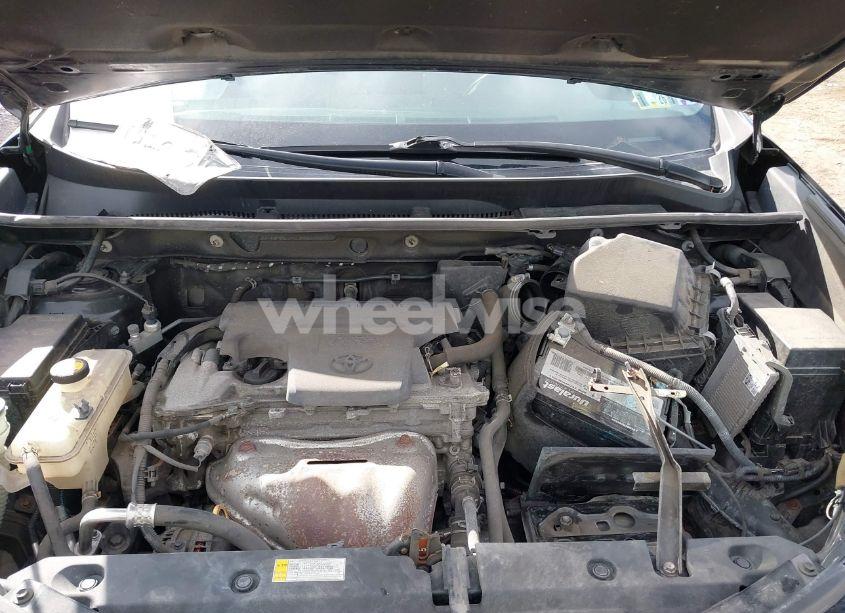 Photo 10 of 2017 Toyota Rav4 XLE (VIN 2T3RFREV7HW650238)