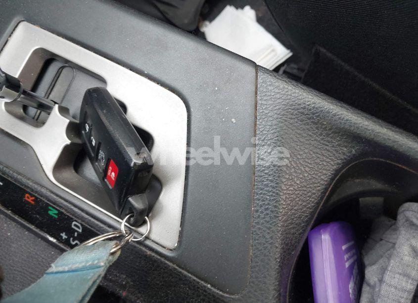 Photo 11 of 2017 Toyota Rav4 XLE (VIN 2T3RFREV7HW650238)