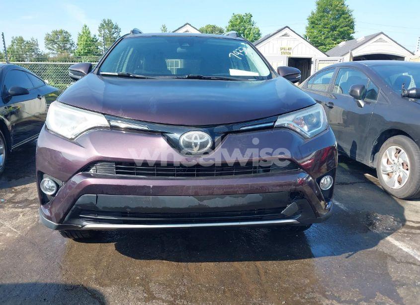 Photo 12 of 2018 Toyota Rav4 XLE (VIN 2T3RFREV7JW707933)