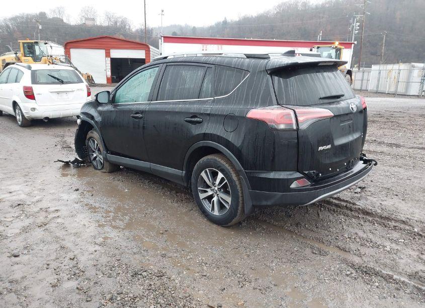 Photo 3 of 2018 Toyota Rav4 ADVENTURE/XLE (VIN 2T3RFREV7JW711853)