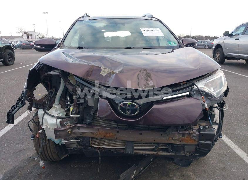 Photo 11 of 2018 Toyota Rav4 ADVENTURE/XLE (VIN 2T3RFREV7JW789808)