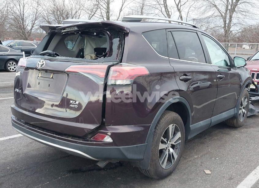 Photo 4 of 2018 Toyota Rav4 ADVENTURE/XLE (VIN 2T3RFREV7JW789808)