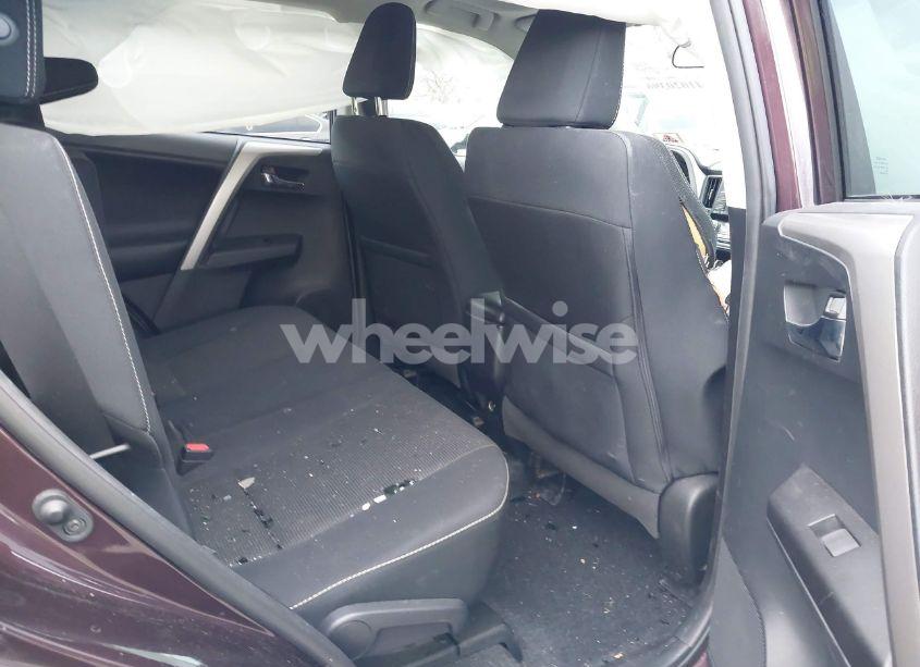 Photo 8 of 2018 Toyota Rav4 ADVENTURE/XLE (VIN 2T3RFREV7JW789808)