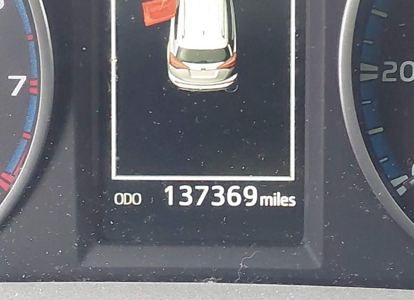 Photo 16 of 2018 Toyota Rav4 ADVENTURE/XLE (VIN 2T3RFREV7JW817767)