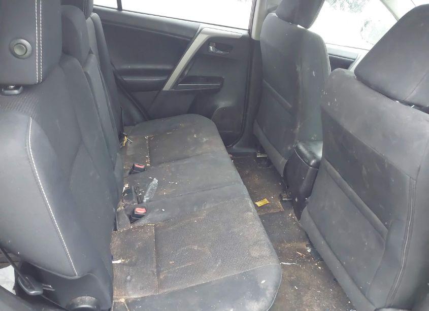 Photo 8 of 2018 Toyota Rav4 ADVENTURE/XLE (VIN 2T3RFREV7JW817767)