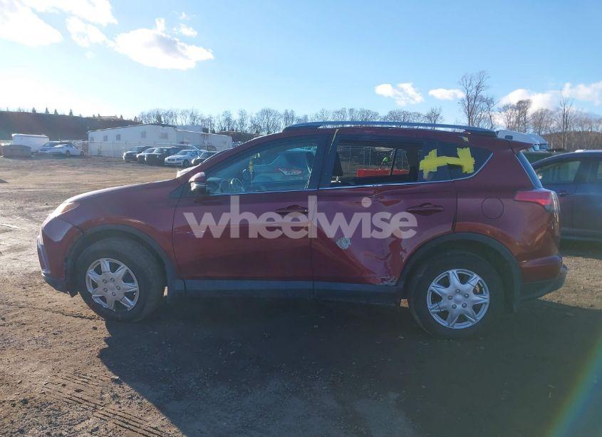 Photo 14 of 2018 Toyota Rav4 ADVENTURE/XLE (VIN 2T3RFREV7JW857444)