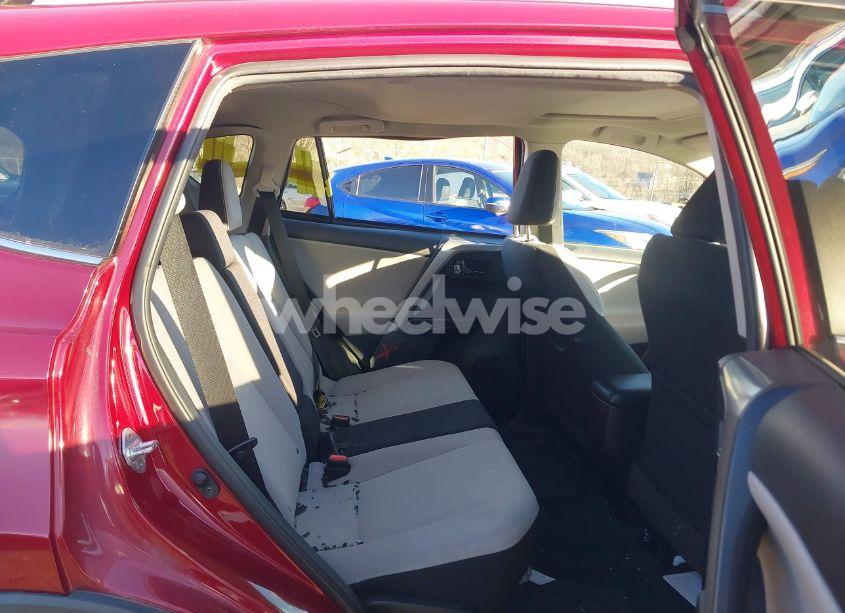 Photo 8 of 2018 Toyota Rav4 ADVENTURE/XLE (VIN 2T3RFREV7JW857444)