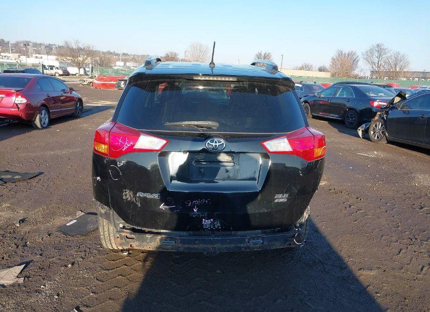 Photo 17 of 2013 Toyota Rav4 XLE (VIN 2T3RFREV8DW022098)