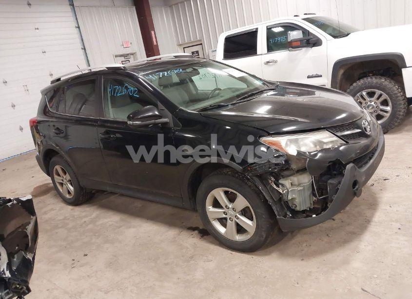 Photo 13 of 2013 Toyota Rav4 XLE (VIN 2T3RFREV8DW046076)