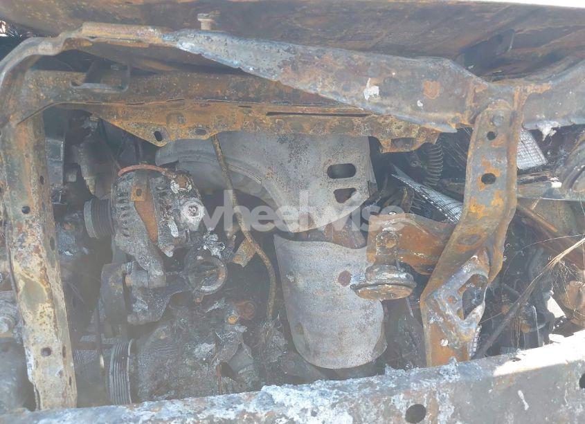 Photo 10 of 2013 Toyota Rav4 XLE (VIN 2T3RFREV8DW056784)