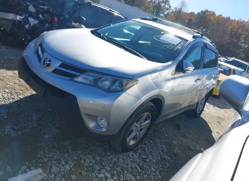 Photo 2 of 2013 Toyota Rav4 XLE (VIN 2T3RFREV8DW065405)