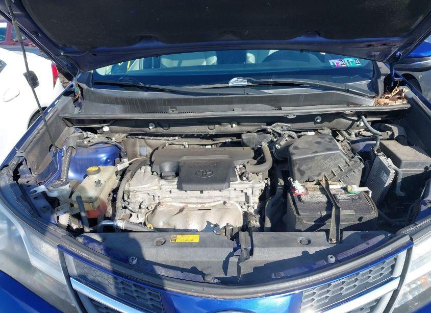 Photo 10 of 2014 Toyota Rav4 XLE (VIN 2T3RFREV8EW194875)