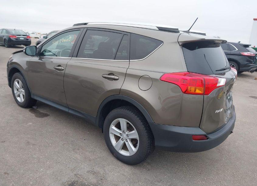 Photo 3 of 2014 Toyota Rav4 XLE (VIN 2T3RFREV8EW203655)