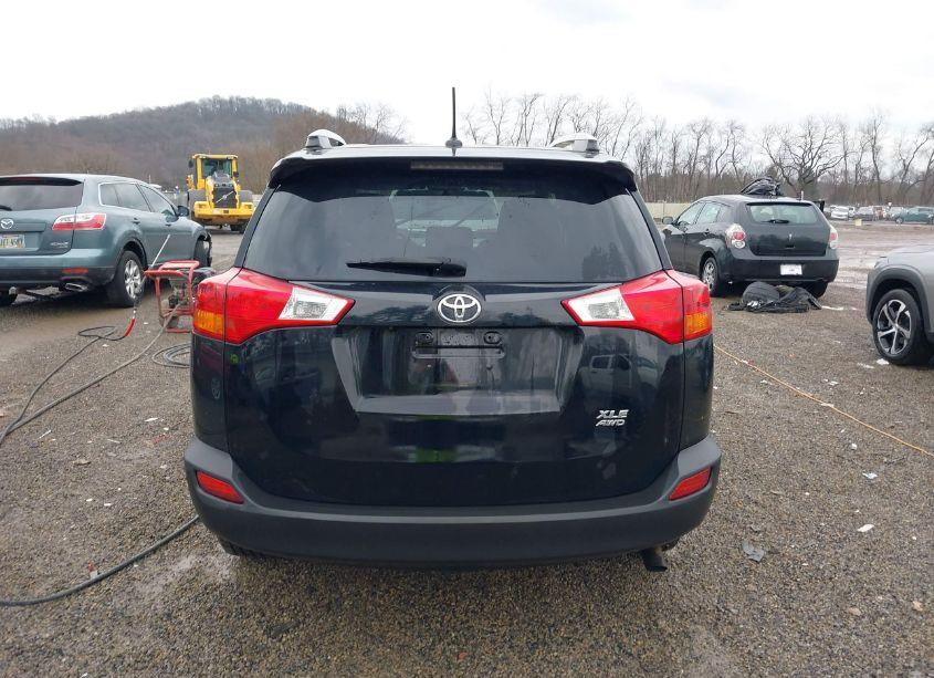 Photo 16 of 2015 Toyota Rav4 XLE (VIN 2T3RFREV8FW247477)