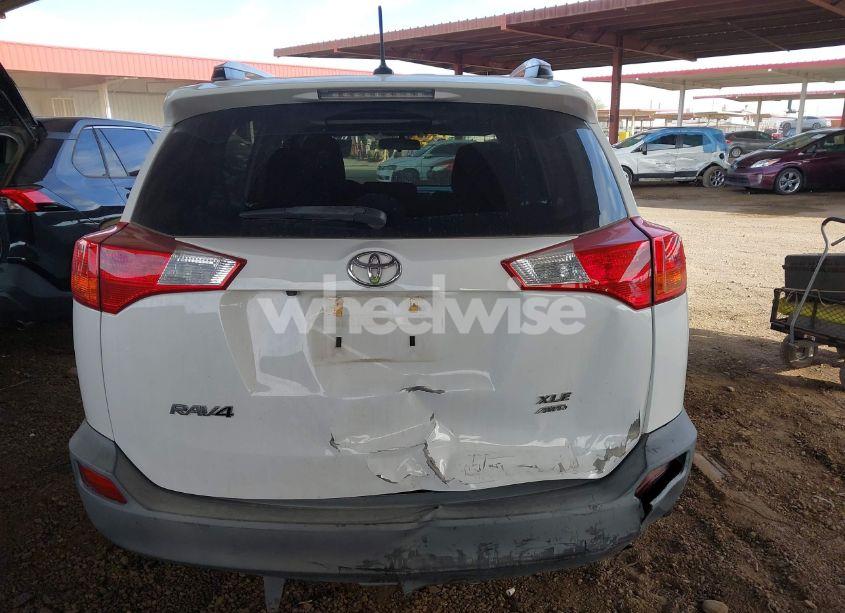 Photo 16 of 2015 Toyota Rav4 XLE (VIN 2T3RFREV8FW259354)