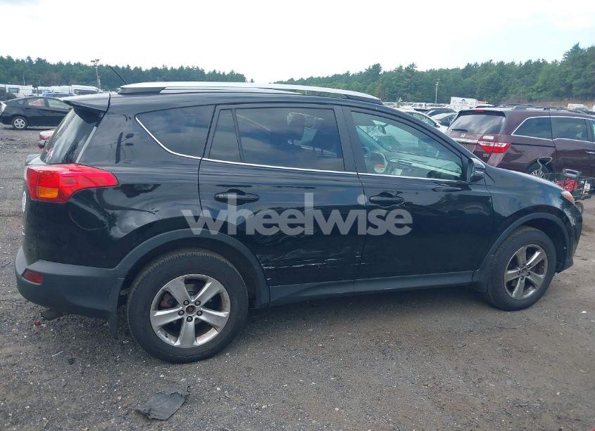Photo 13 of 2015 Toyota Rav4 XLE (VIN 2T3RFREV8FW271620)