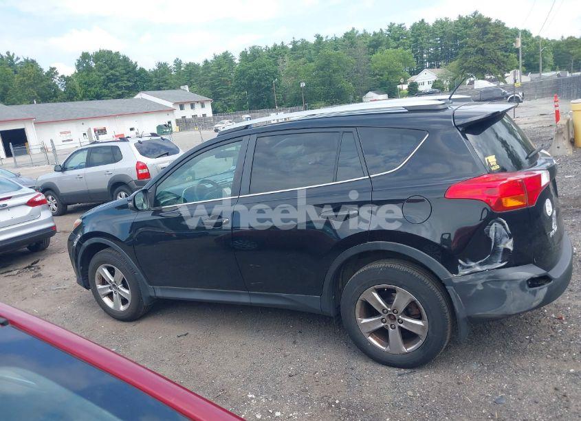 Photo 14 of 2015 Toyota Rav4 XLE (VIN 2T3RFREV8FW271620)
