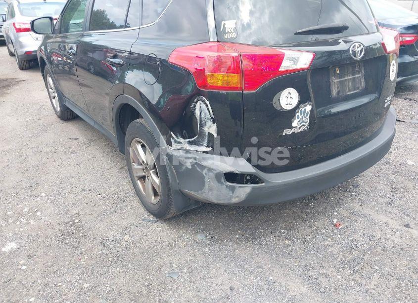 Photo 6 of 2015 Toyota Rav4 XLE (VIN 2T3RFREV8FW271620)