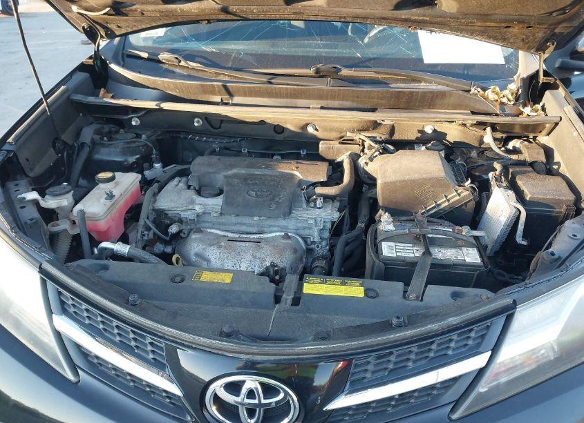 Photo 10 of 2015 Toyota Rav4 XLE (VIN 2T3RFREV8FW284285)