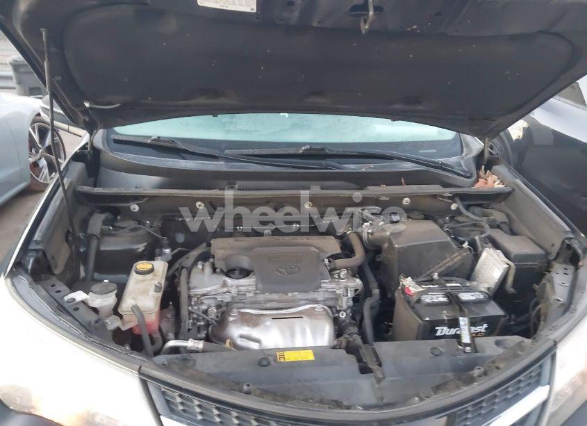 Photo 10 of 2015 Toyota Rav4 XLE (VIN 2T3RFREV8FW318287)