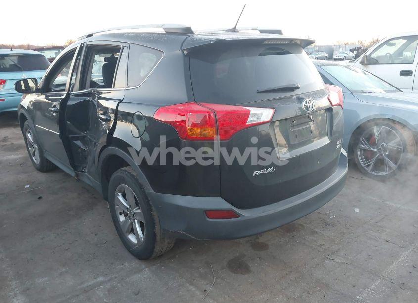 Photo 3 of 2015 Toyota Rav4 XLE (VIN 2T3RFREV8FW318287)