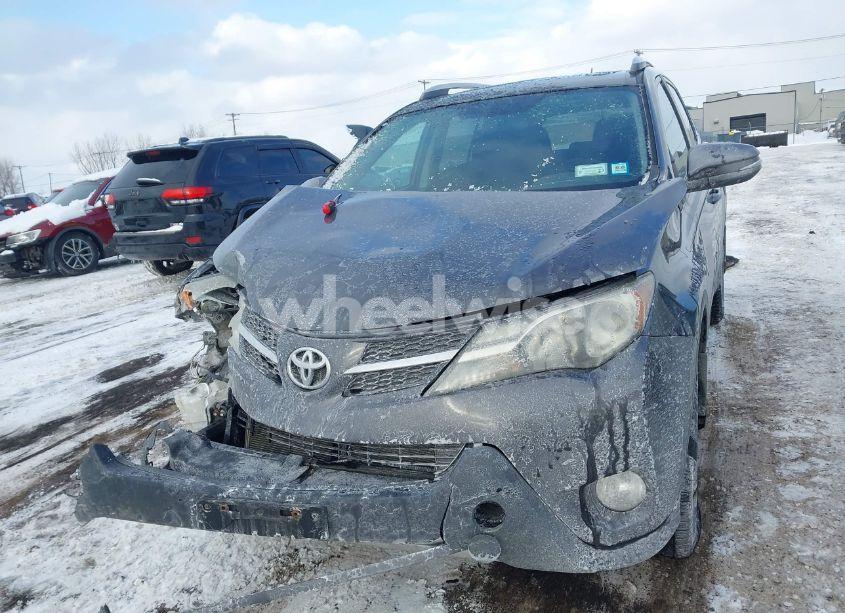 Photo 12 of 2015 Toyota Rav4 XLE (VIN 2T3RFREV8FW324607)