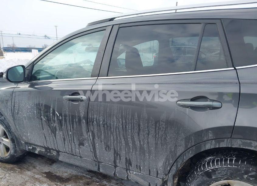 Photo 14 of 2015 Toyota Rav4 XLE (VIN 2T3RFREV8FW324607)