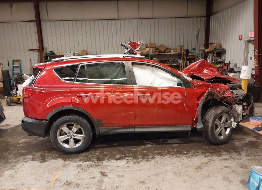 Photo 12 of 2015 Toyota Rav4 XLE (VIN 2T3RFREV8FW371605)
