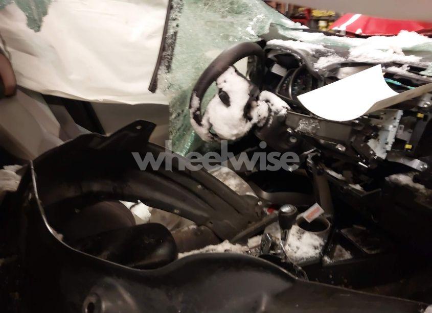 Photo 5 of 2015 Toyota Rav4 XLE (VIN 2T3RFREV8FW371605)