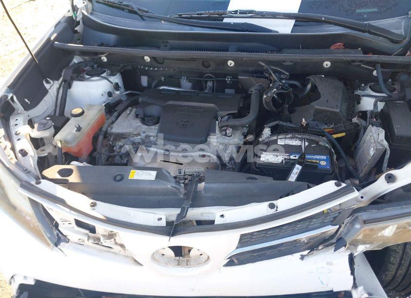 Photo 10 of 2015 Toyota Rav4 XLE (VIN 2T3RFREV8FW387514)