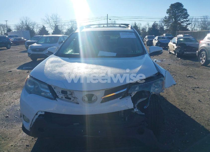 Photo 12 of 2015 Toyota Rav4 XLE (VIN 2T3RFREV8FW387514)