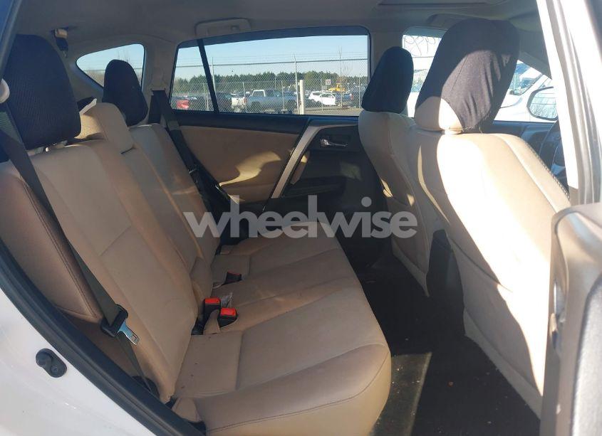 Photo 8 of 2015 Toyota Rav4 XLE (VIN 2T3RFREV8FW387514)