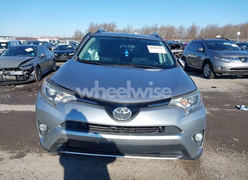 Photo 12 of 2016 Toyota Rav4 XLE (VIN 2T3RFREV8GW429262)