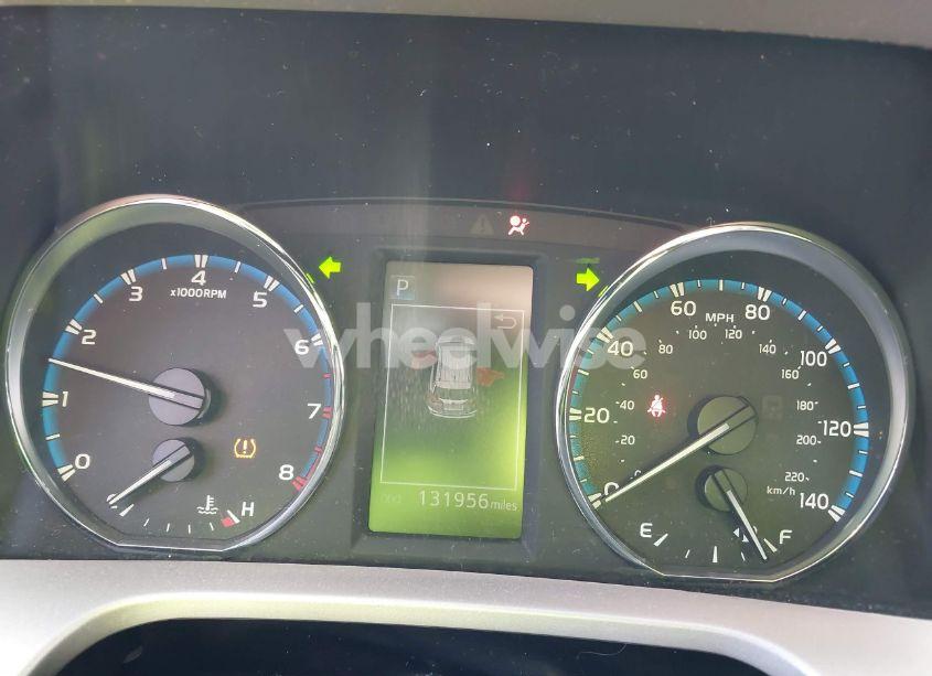 Photo 7 of 2016 Toyota Rav4 XLE (VIN 2T3RFREV8GW429262)