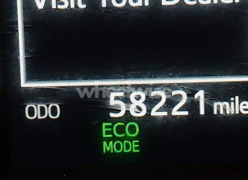 Photo 16 of 2016 Toyota Rav4 XLE (VIN 2T3RFREV8GW493088)