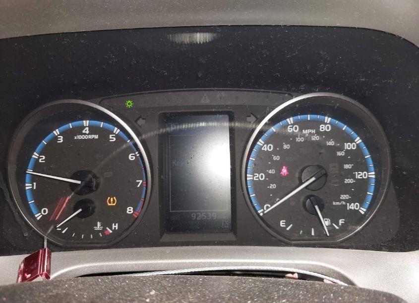 Photo 7 of 2017 Toyota Rav4 XLE (VIN 2T3RFREV8HW663726)