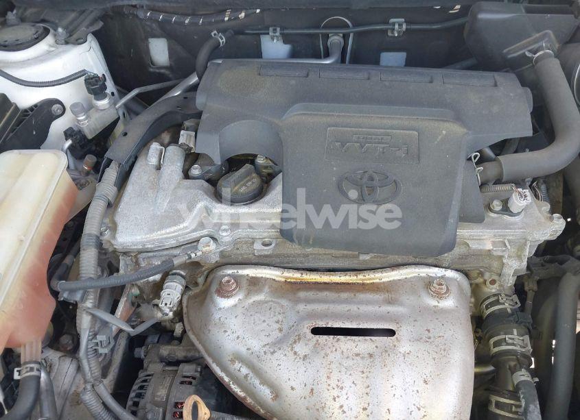 Photo 10 of 2018 Toyota Rav4 XLE (VIN 2T3RFREV8JW713319)