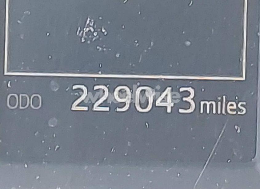 Photo 15 of 2018 Toyota Rav4 XLE (VIN 2T3RFREV8JW713319)