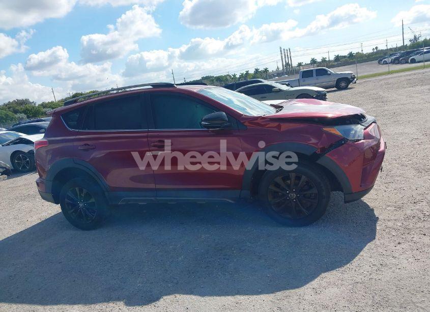 Photo 13 of 2018 Toyota Rav4 ADVENTURE/XLE (VIN 2T3RFREV8JW741489)