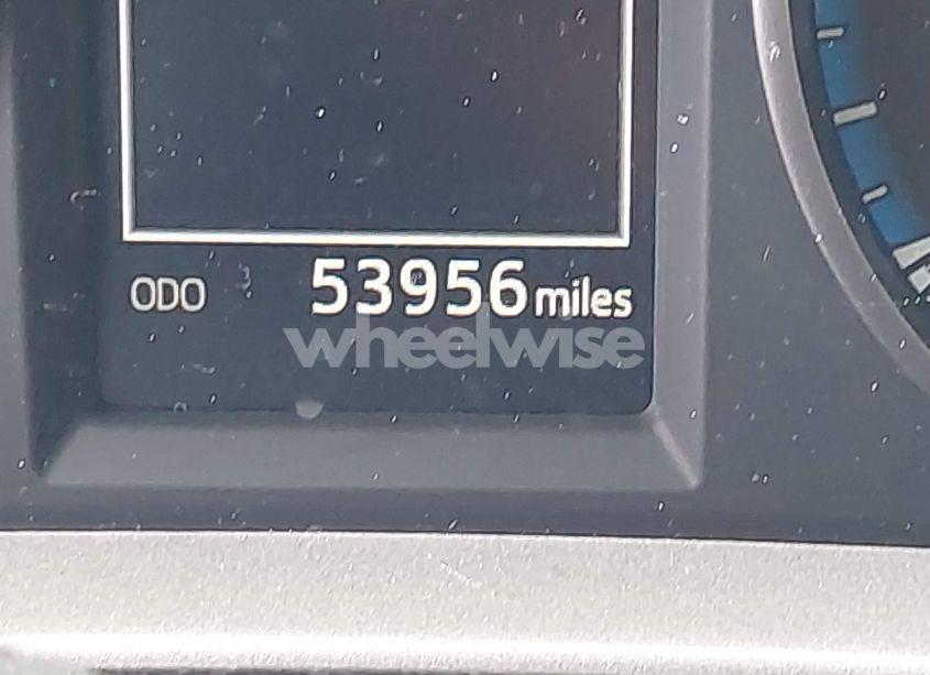 Photo 15 of 2018 Toyota Rav4 ADVENTURE/XLE (VIN 2T3RFREV8JW741489)